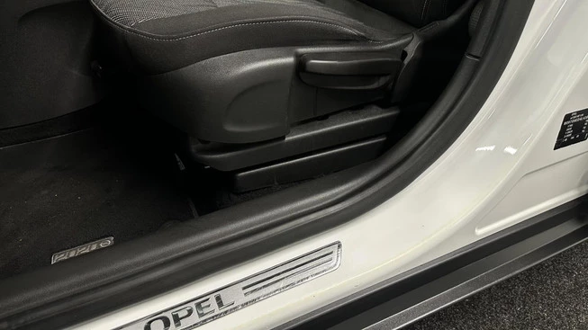 Opel Crossland X - Afbeelding 21 van 30