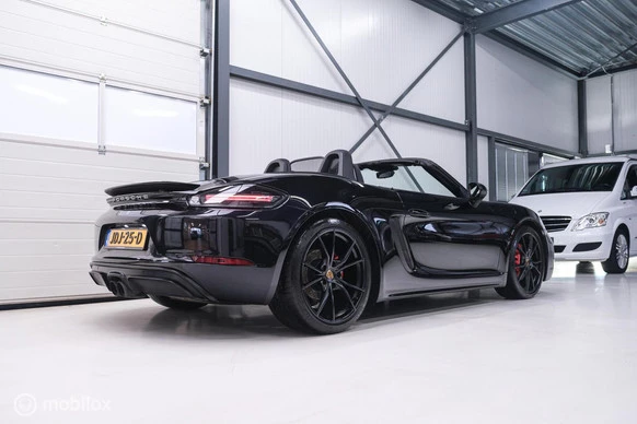 Porsche 718 - Afbeelding 3 van 30