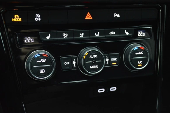 Volkswagen T-Roc - Afbeelding 12 van 24