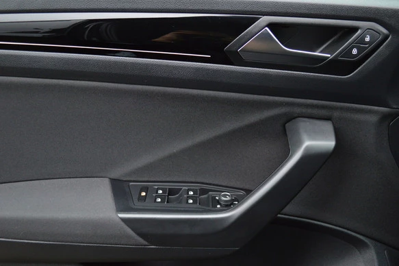 Volkswagen T-Roc - Afbeelding 14 van 24