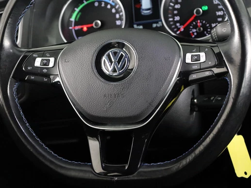 Volkswagen e-Golf - Afbeelding 23 van 27