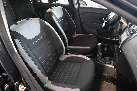 Dacia Logan - Afbeelding 20 van 30