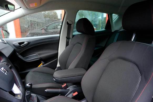 SEAT Ibiza - Afbeelding 24 van 30