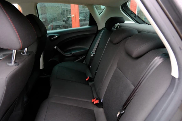 SEAT Ibiza - Afbeelding 25 van 30