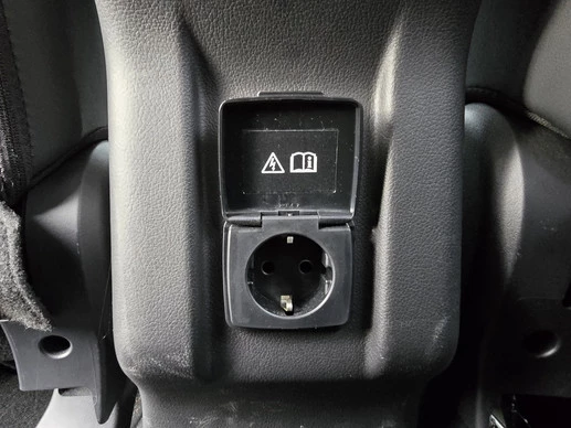 Mitsubishi Outlander - Afbeelding 15 van 30