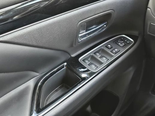 Mitsubishi Outlander - Afbeelding 24 van 30