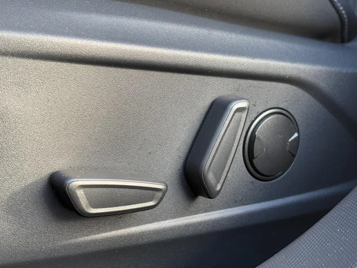 Ford Mustang Mach-E - Afbeelding 26 van 30