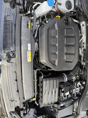 Volkswagen Golf - Afbeelding 17 van 30