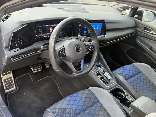 Volkswagen Golf - Afbeelding 21 van 30