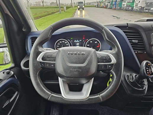 Iveco Daily - Afbeelding 11 van 19