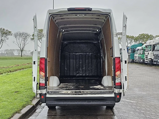 Iveco Daily - Afbeelding 13 van 19