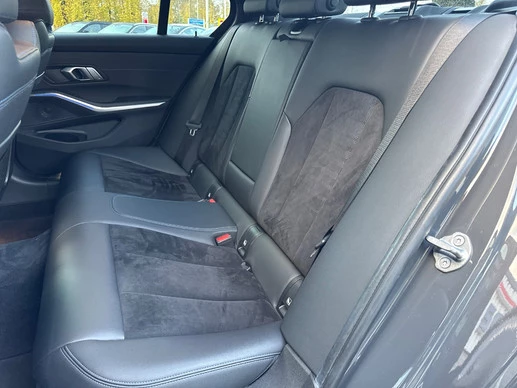 BMW 3 Serie - Afbeelding 17 van 23