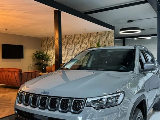 Jeep Compass - Afbeelding 9 van 30