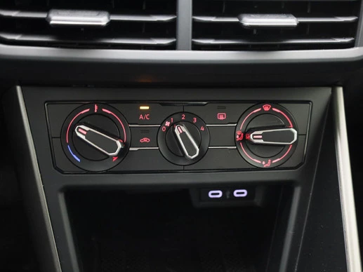 Volkswagen Polo - Afbeelding 24 van 30