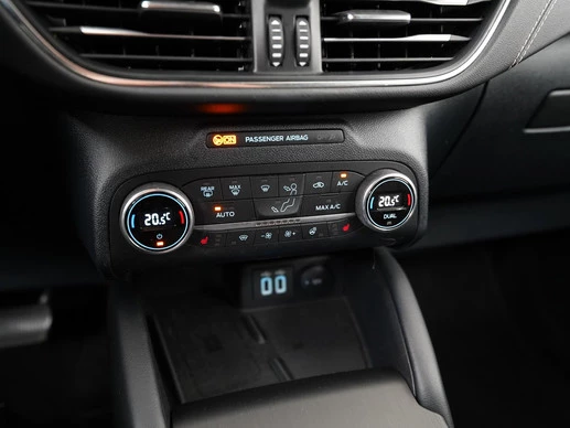 Ford Kuga - Afbeelding 14 van 30