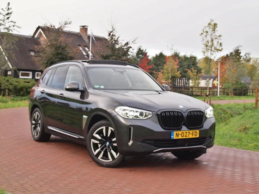 BMW iX3 - Afbeelding 1 van 30