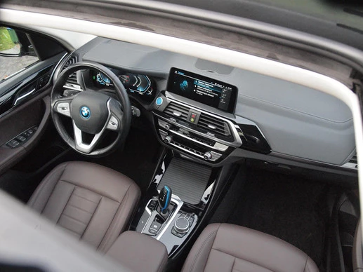 BMW iX3 - Afbeelding 13 van 30