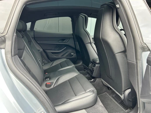 Porsche Taycan - Afbeelding 4 van 29