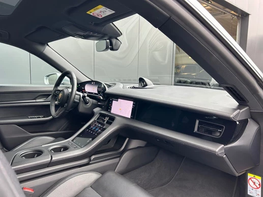 Porsche Taycan - Afbeelding 5 van 29