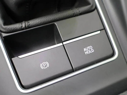 Volkswagen Golf - Afbeelding 23 van 30