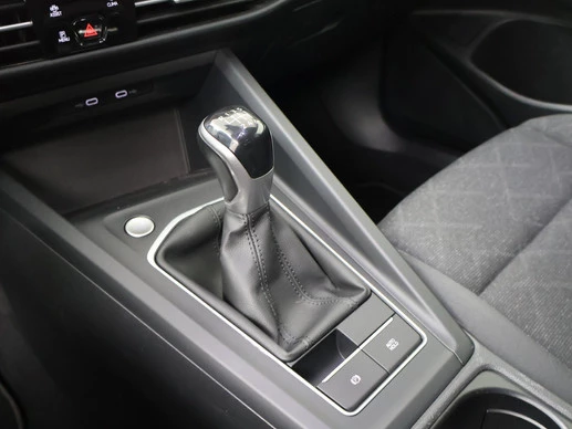 Volkswagen Golf - Afbeelding 25 van 30