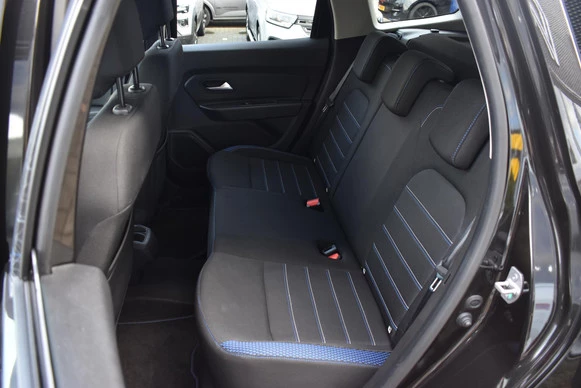 Dacia Duster - Afbeelding 12 van 30