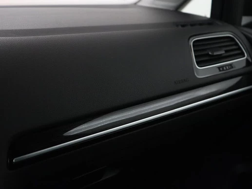 Volkswagen Golf - Afbeelding 25 van 30