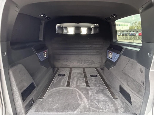 Mercedes-Benz EQV - Afbeelding 9 van 30