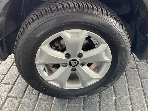 Dacia Duster - Afbeelding 9 van 27