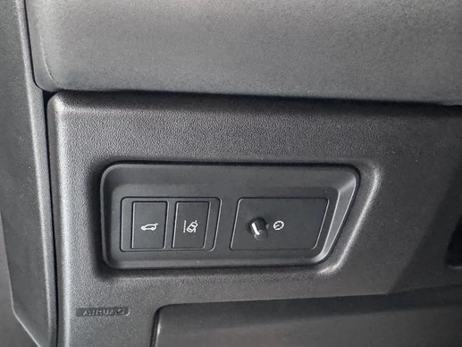 Land Rover Discovery Sport - Afbeelding 17 van 30