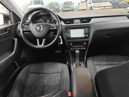 Škoda Rapid - Afbeelding 11 van 15
