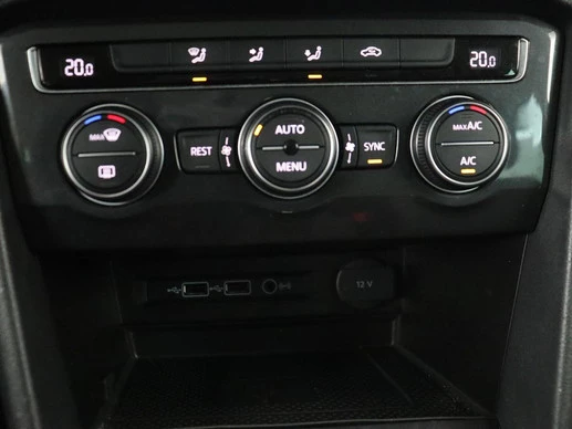 Volkswagen Tiguan - Afbeelding 22 van 30