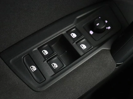 Volkswagen Tiguan - Afbeelding 26 van 30