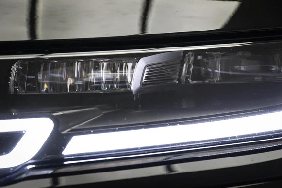 Land Rover Range Rover Velar - Afbeelding 18 van 30