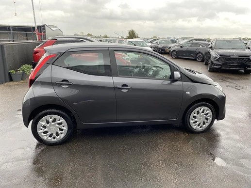 Toyota Aygo - Afbeelding 9 van 30
