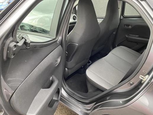 Toyota Aygo - Afbeelding 22 van 30