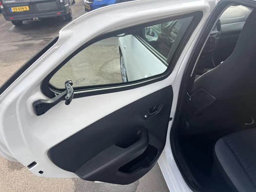 Toyota Aygo - Afbeelding 15 van 30