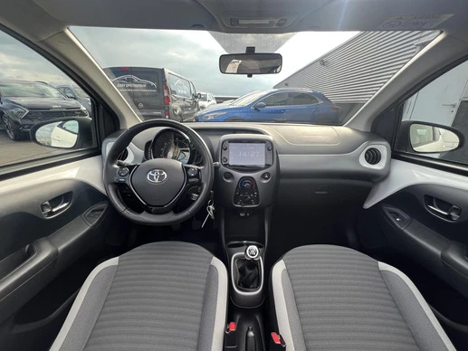 Toyota Aygo - Afbeelding 18 van 30