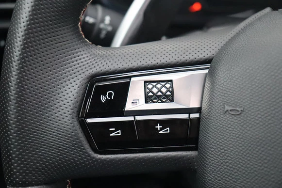 DS DS 7 - Afbeelding 17 van 30