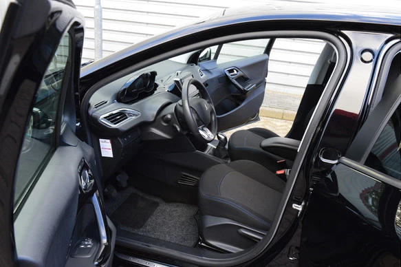 Peugeot 208 - Afbeelding 8 van 29