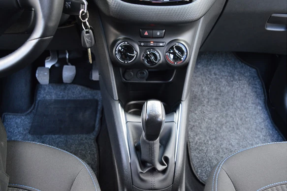 Peugeot 208 - Afbeelding 25 van 29