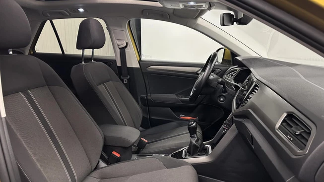 Volkswagen T-Roc - Afbeelding 4 van 30