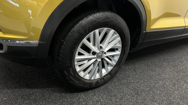 Volkswagen T-Roc - Afbeelding 15 van 30