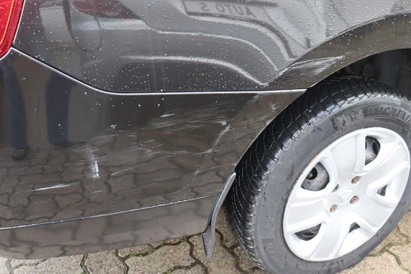 Dacia Logan - Afbeelding 18 van 30