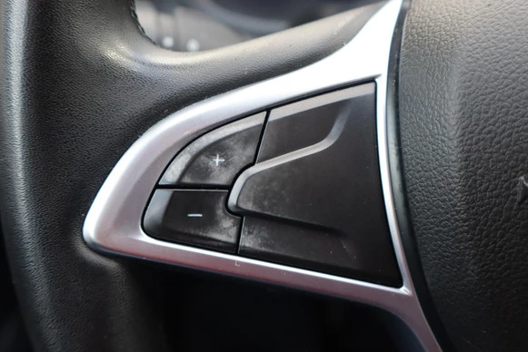 Dacia Logan - Afbeelding 28 van 30