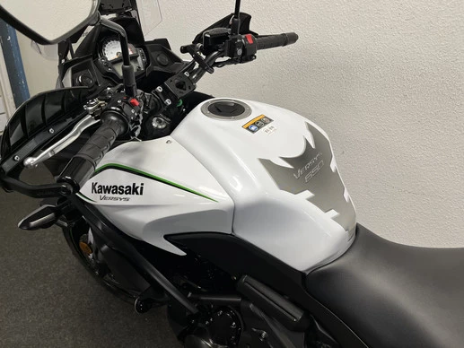 Kawasaki Versys 650 - Afbeelding 20 van 23
