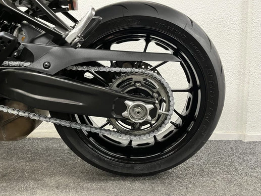 Yamaha MT 07 - Afbeelding 18 van 22