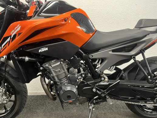 KTM 790 Duke - Afbeelding 15 van 20