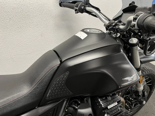 Moto Guzzi V85 - Afbeelding 8 van 21