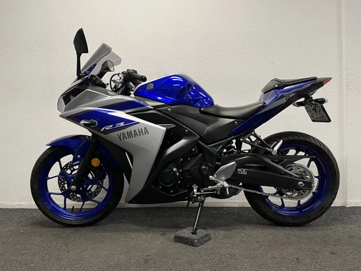 Yamaha YZF - Afbeelding 14 van 22